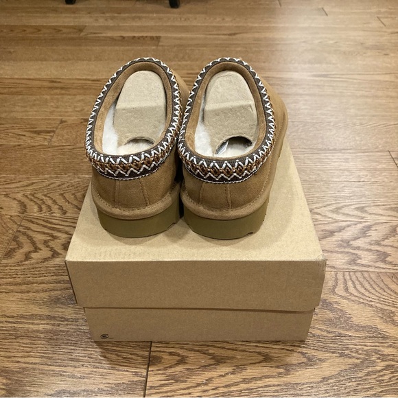 UGG TASMAN CHESTNUT SUEDE  SHOES WOMEN'S SLIPPERS 5955 - Picture 4 of 8